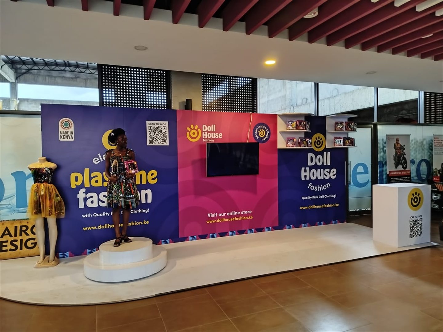 DOLL HOUSE FASHION project image